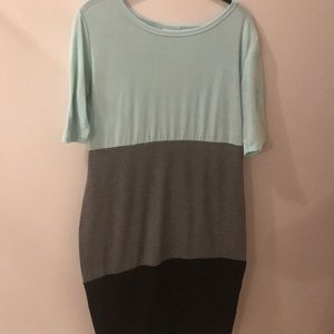 Lularoe tee-shirt dress